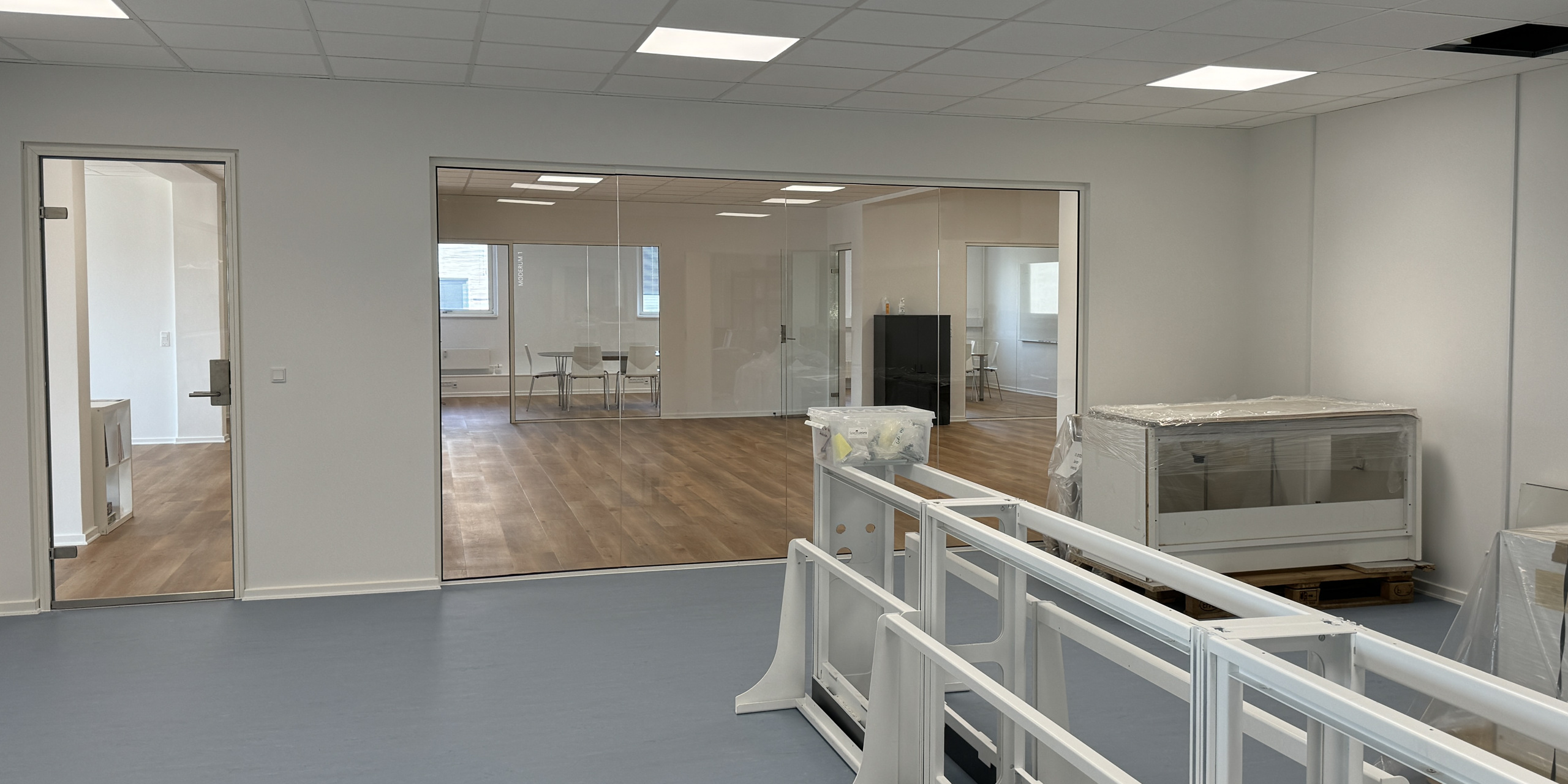 Billedet viser laboratoriet hos Spectro Inlets p&aring; Generatorvej 6-8.